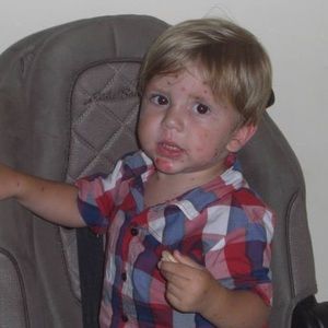 Meet your Posher, Emanuela